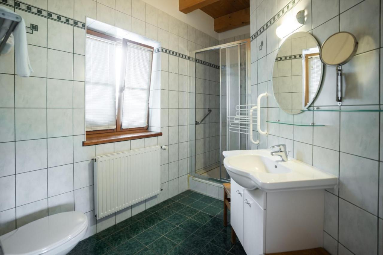 Weingut Koegl Bed & Breakfast Ratsch an der Weinstraße Exterior foto